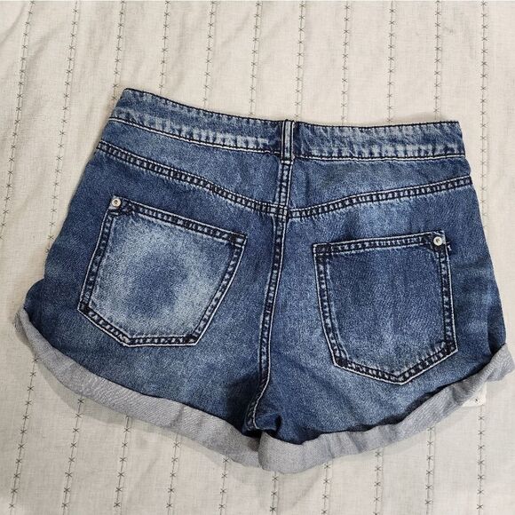 Pilcro and the letterpress denim shorts - Picture 2 of 6